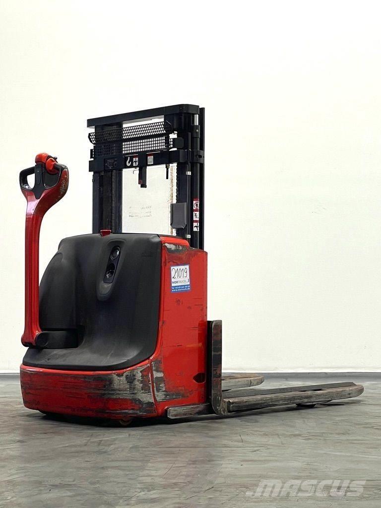 Linde L12-1172 Empilhador para operador externo