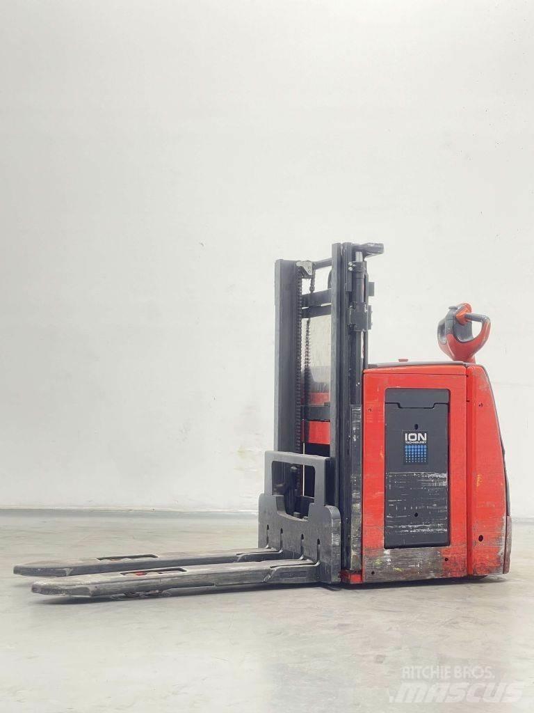 Linde L14-Li-Ion-1173 Empilhador para operador externo