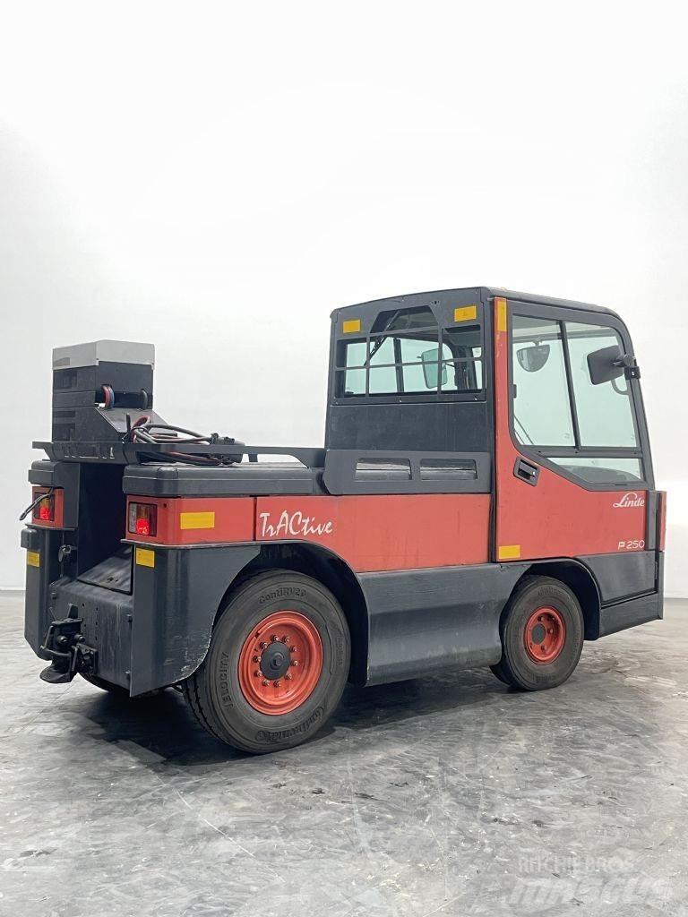 Linde P250-127 Tractores de reboque