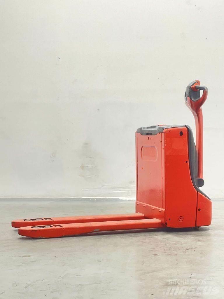 Linde T16-1152 Porta palettes