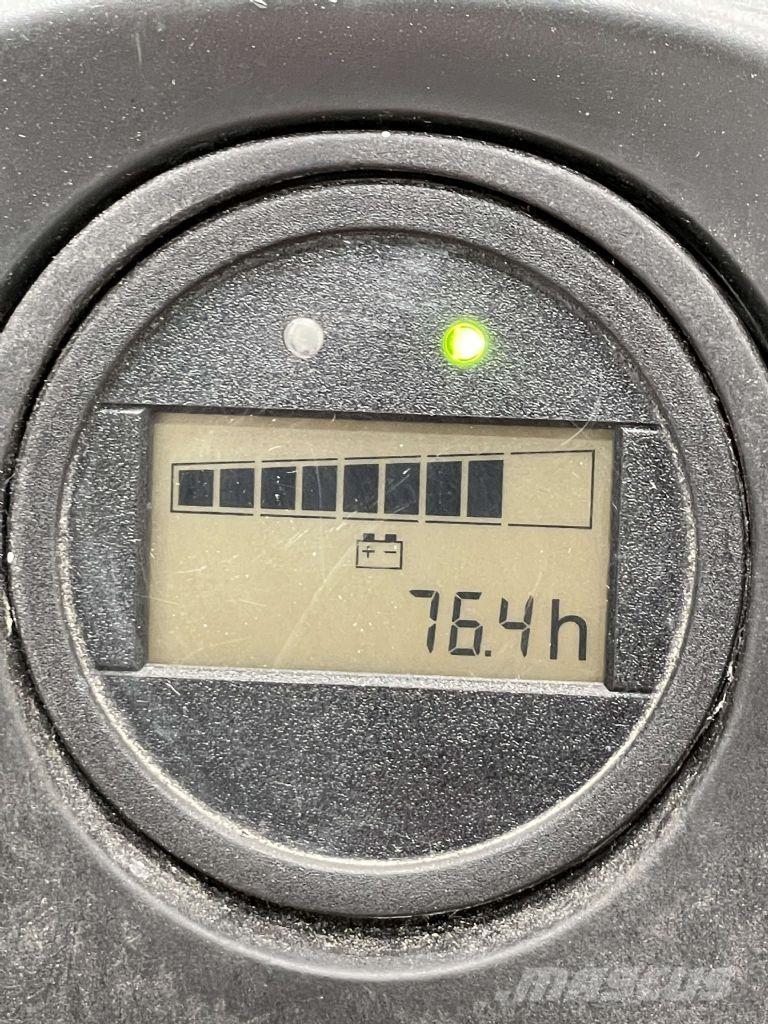 Linde T16-1152 Porta palettes