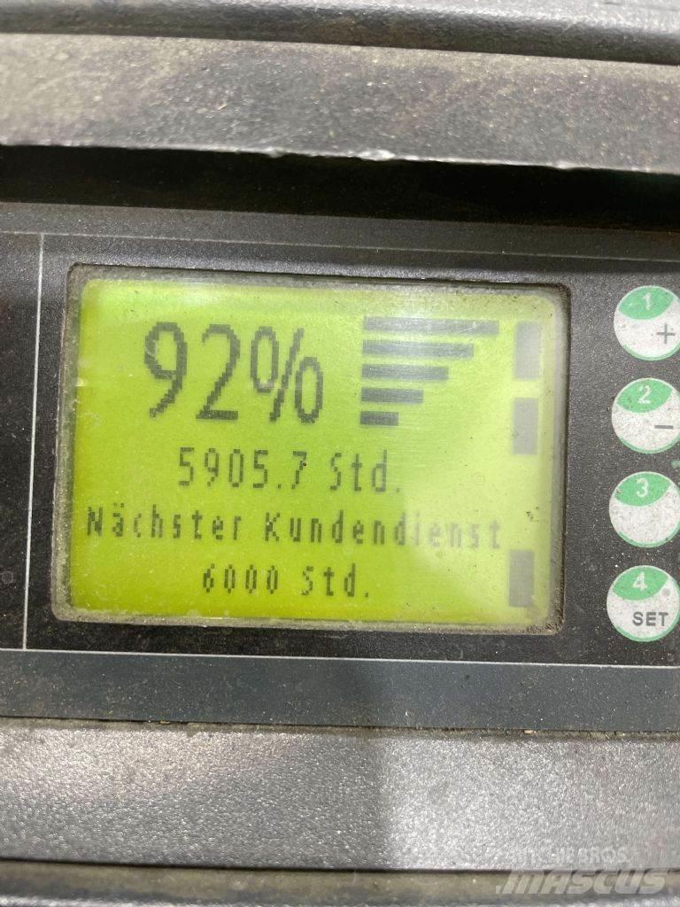 Linde T25SP-131 Porta palettes