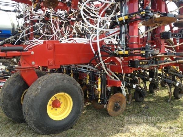 Bourgault 3310 Perfuradoras