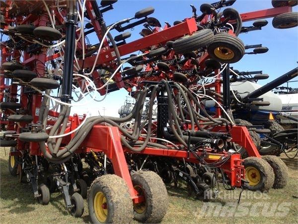 Bourgault 3310 Perfuradoras