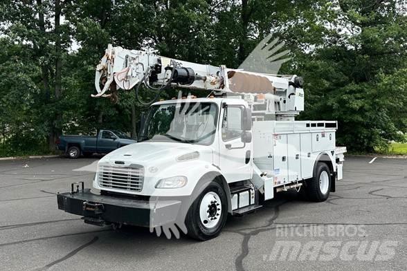 Altec DM47BTR Plataformas aéreas montadas em camião