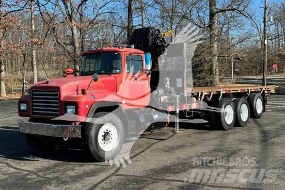 Hiab 175 Gruas para troncos