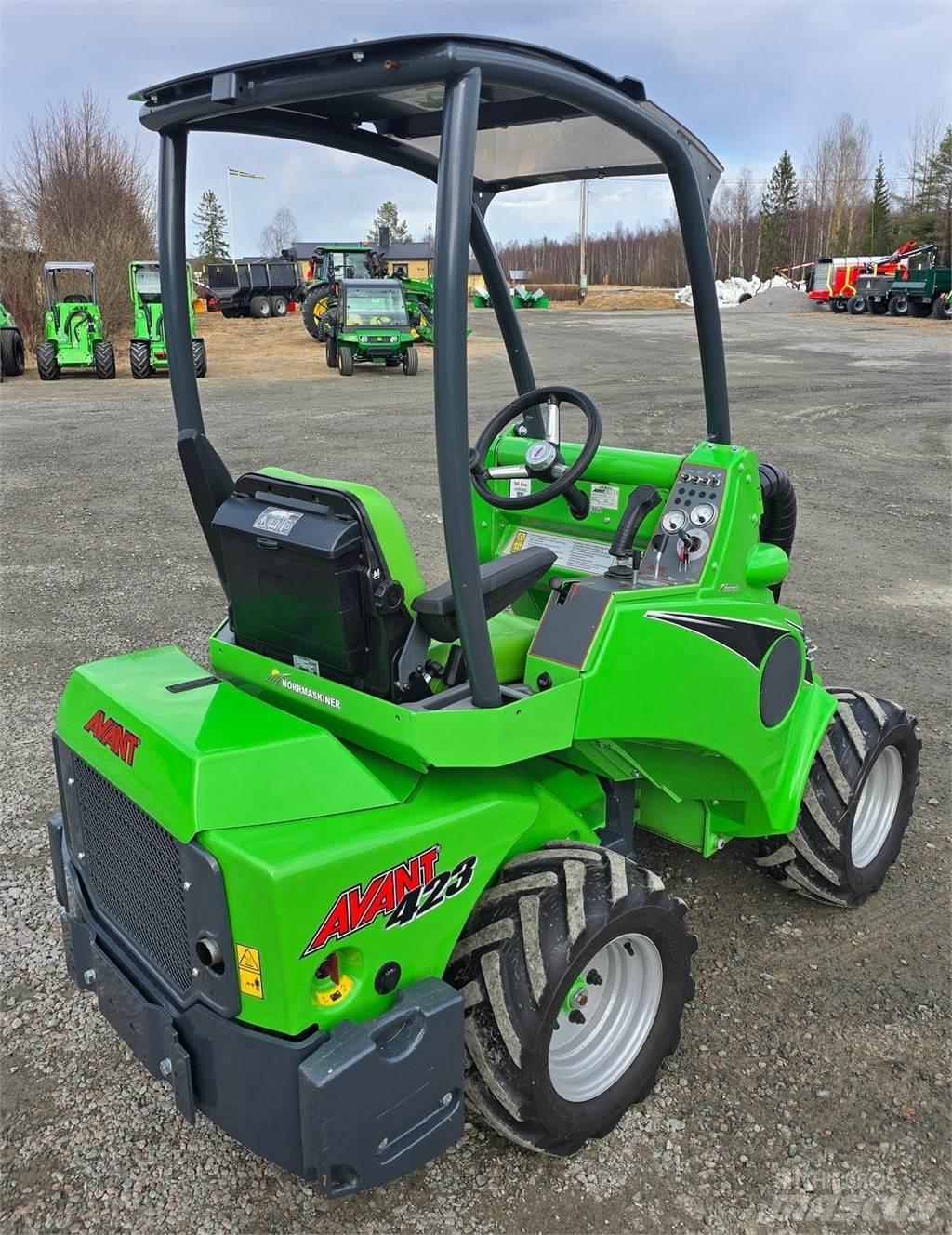 Avant 423 Minicarregadeiras