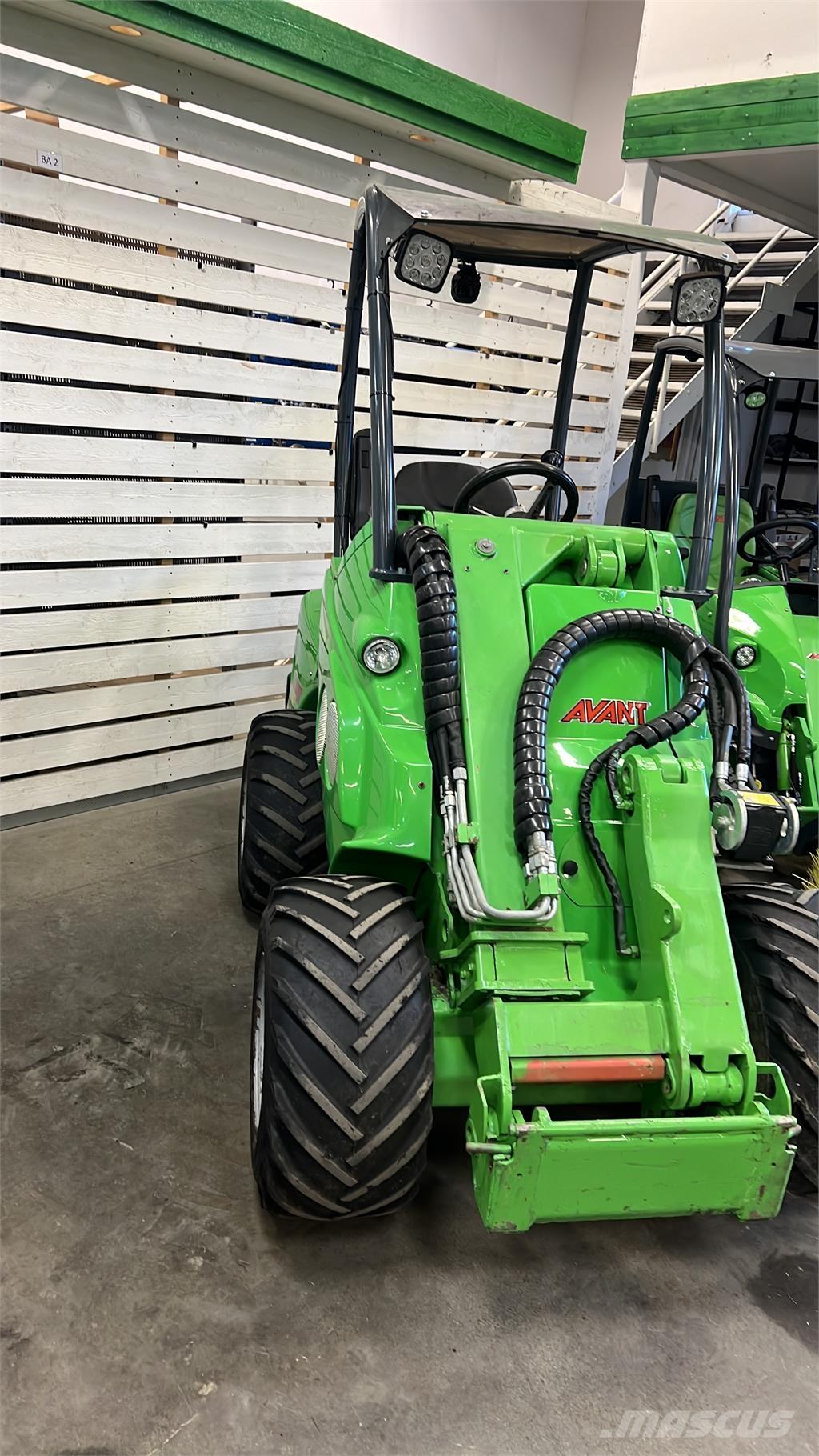 Avant 630 Beg Minicarregadeiras