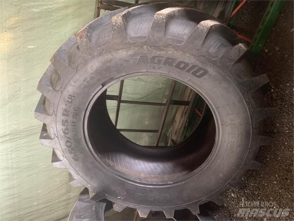  Däck Agrölo 650/65 R38 Pneus Agrícolas