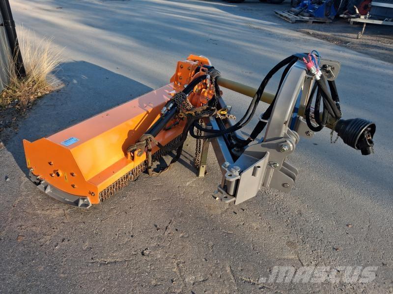 Deleks SLAGSLÅTTER 180 Gadanheiras e cortadores de folhas para pastos