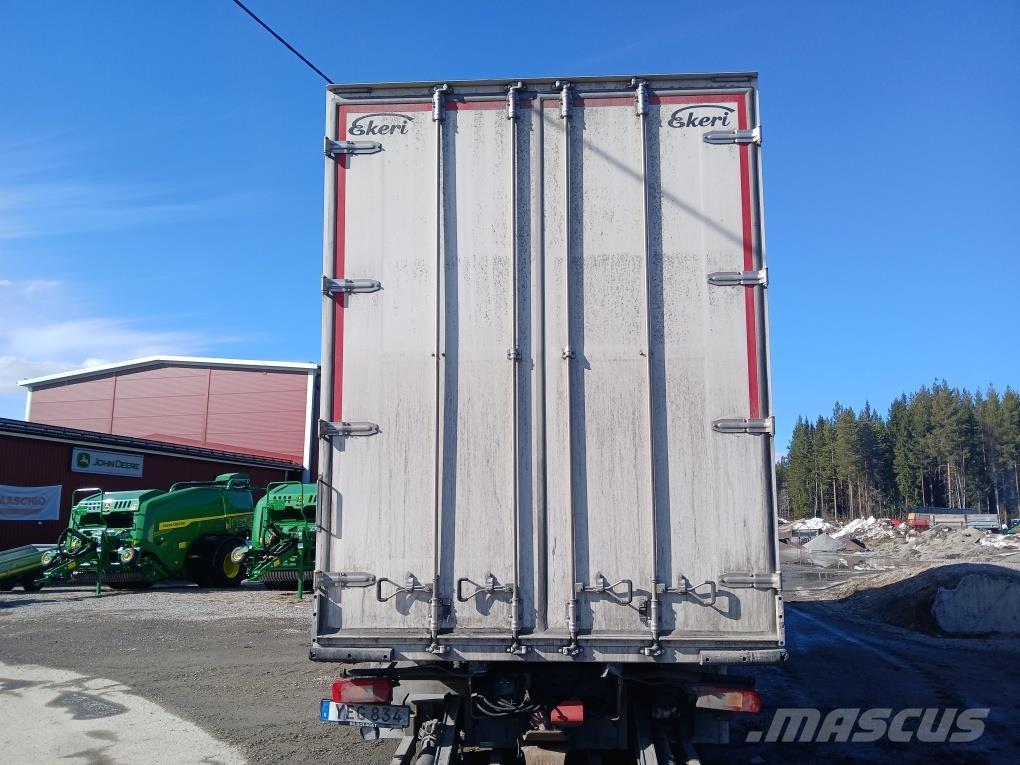 Ekeri  Outras máquinas e acessórios de fertilização