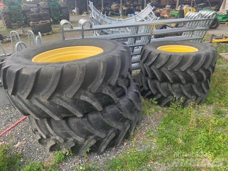 Firestone Däck på fälg Pneus Agrícolas