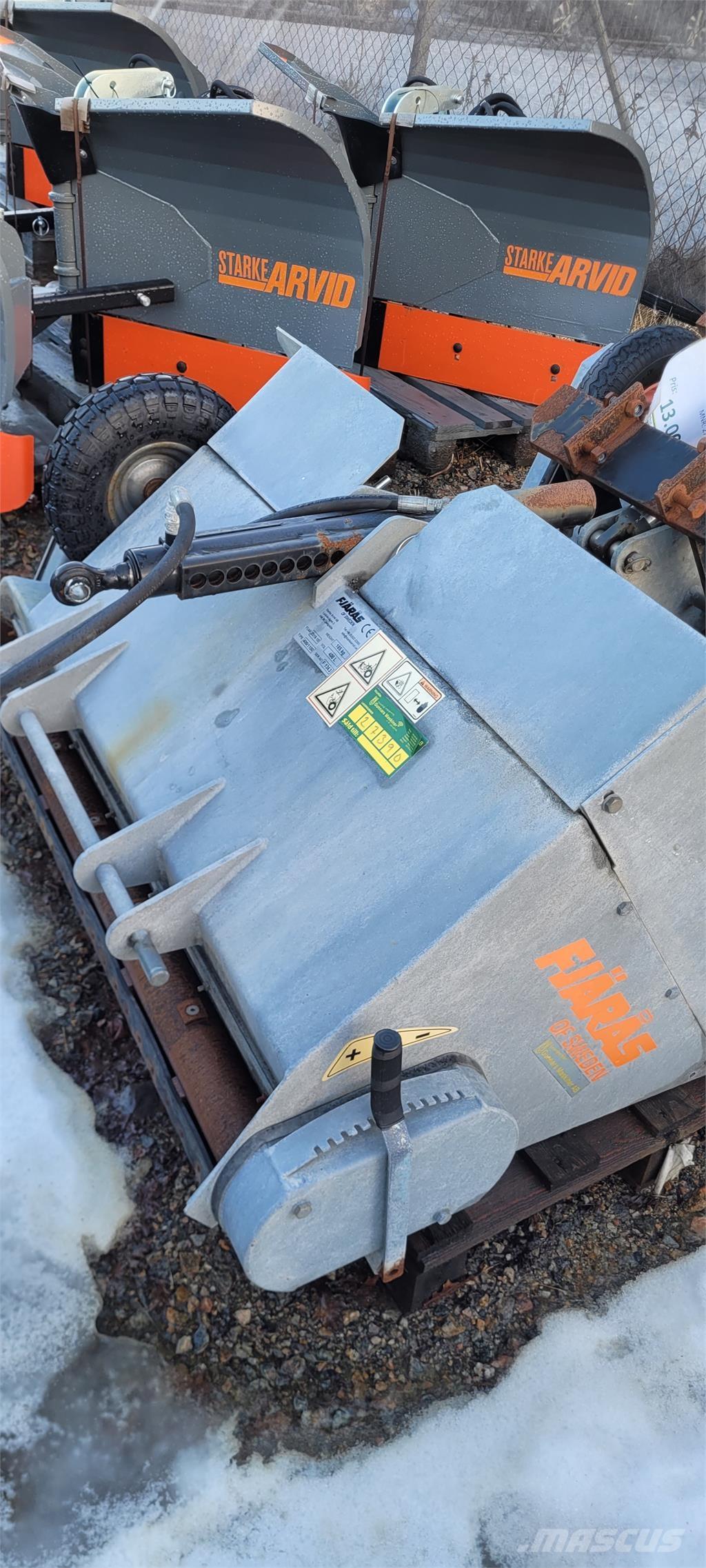 Fjärås 400/1100 Espalhadores de areia e sal