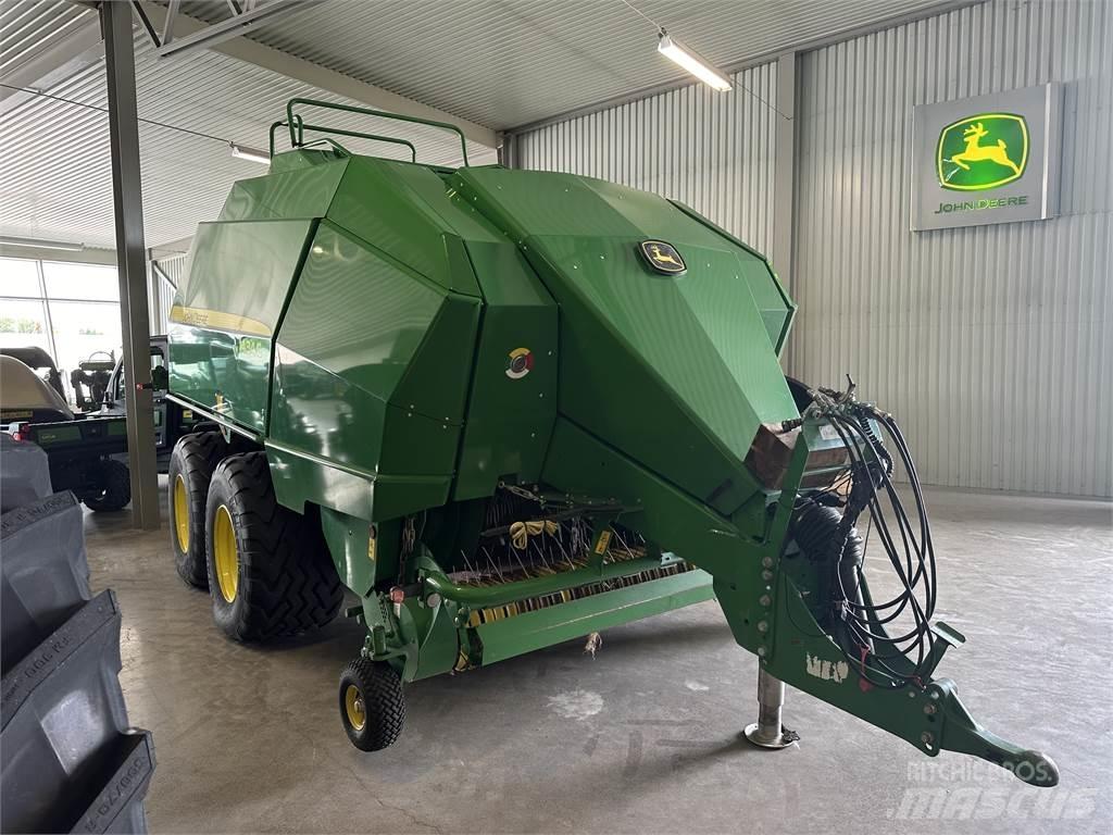 John Deere 1434 Enfardadeira de rolos