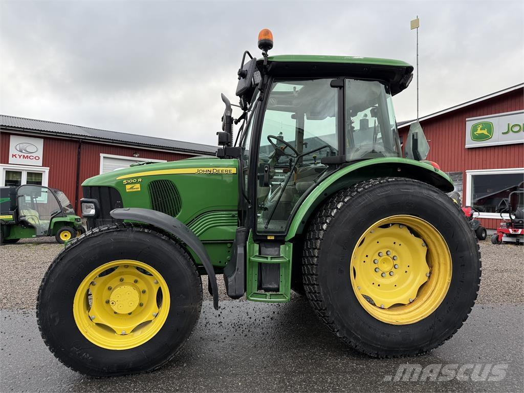 John Deere 5100R Tratores Agrícolas usados