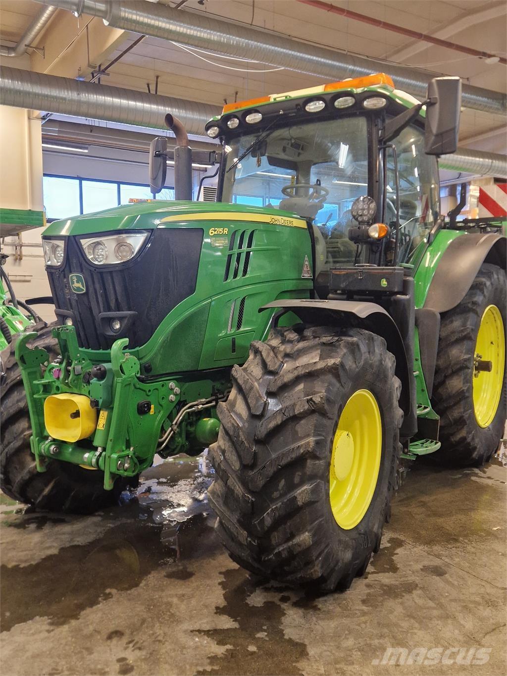 John Deere 6215R Tratores Agrícolas usados