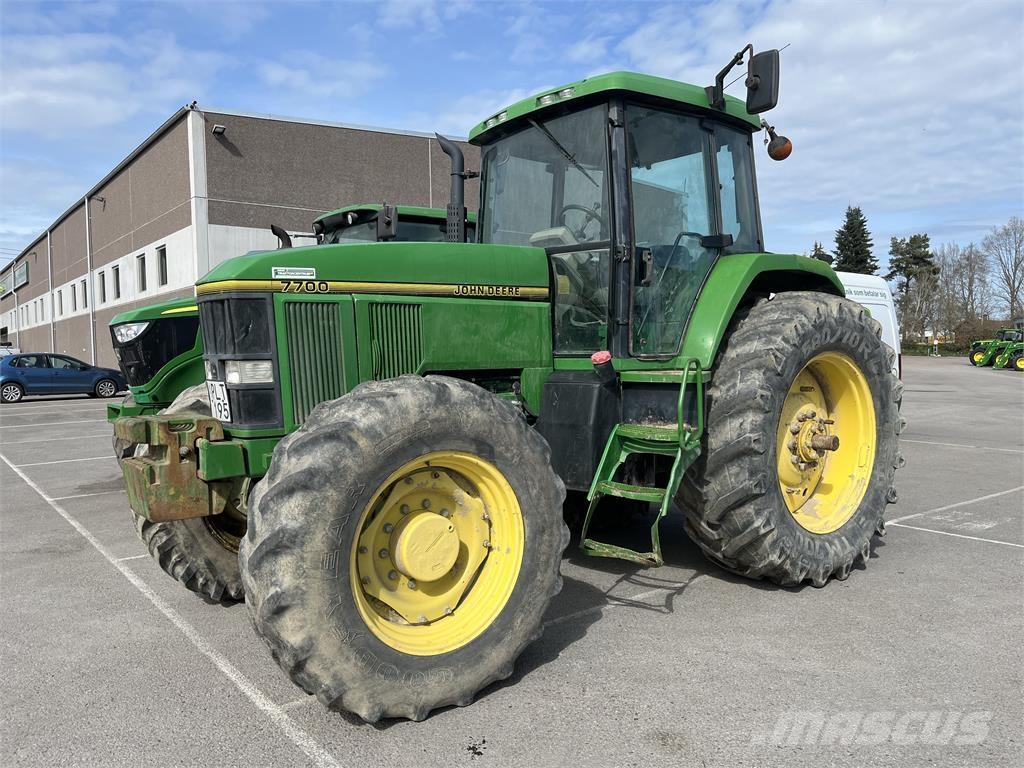 John Deere 7700 Tratores Agrícolas usados