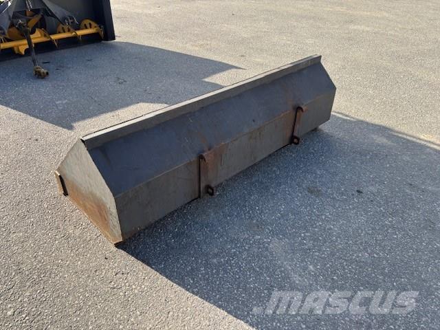  SNÖSKOPA 200 ÅLÖ TYP3 Outros acessórios de tractores