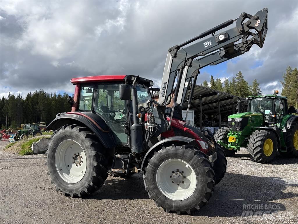 Valtra N103 Hitec 5 Tratores Agrícolas usados