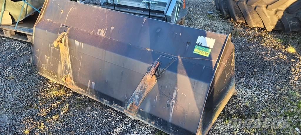  VOLYMSKOPA 200 EURO Acessórios de carregadora frontal