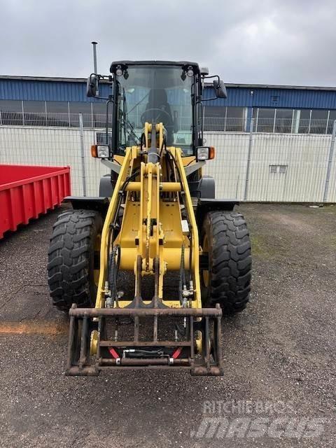 Yanmar V100 HJULLASTARE Carregadeiras de rodas