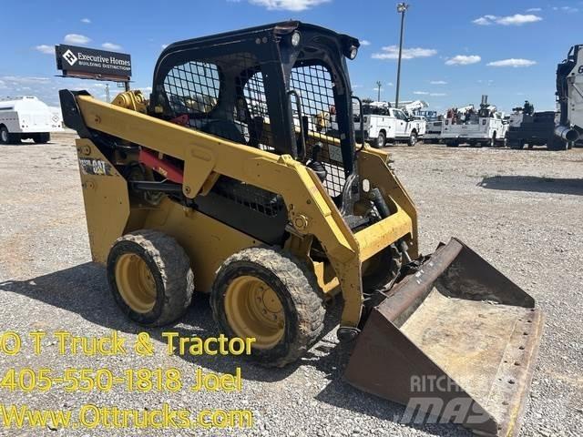 CAT 232D Pneus