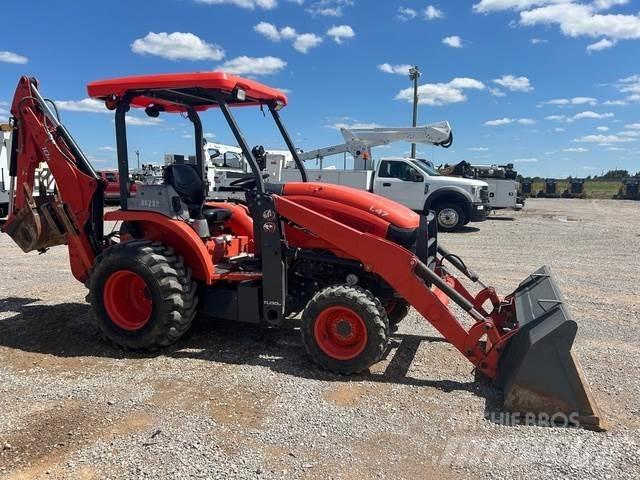 Kubota L47 Retroescavadeiras