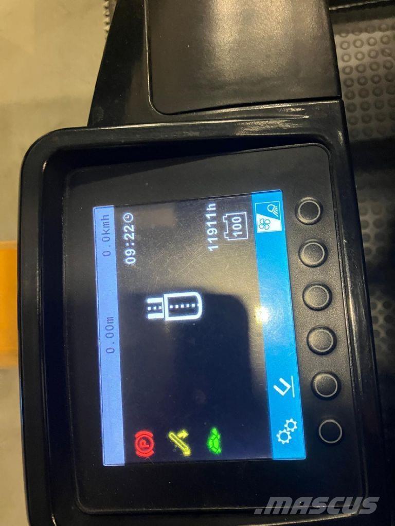 Jungheinrich EKX 516 Preparadoras de encomendas de alta elevação