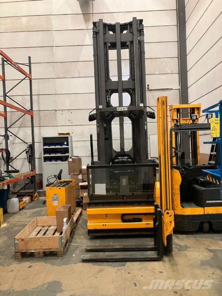 Jungheinrich EKX 516K Preparadoras de encomendas de alta elevação