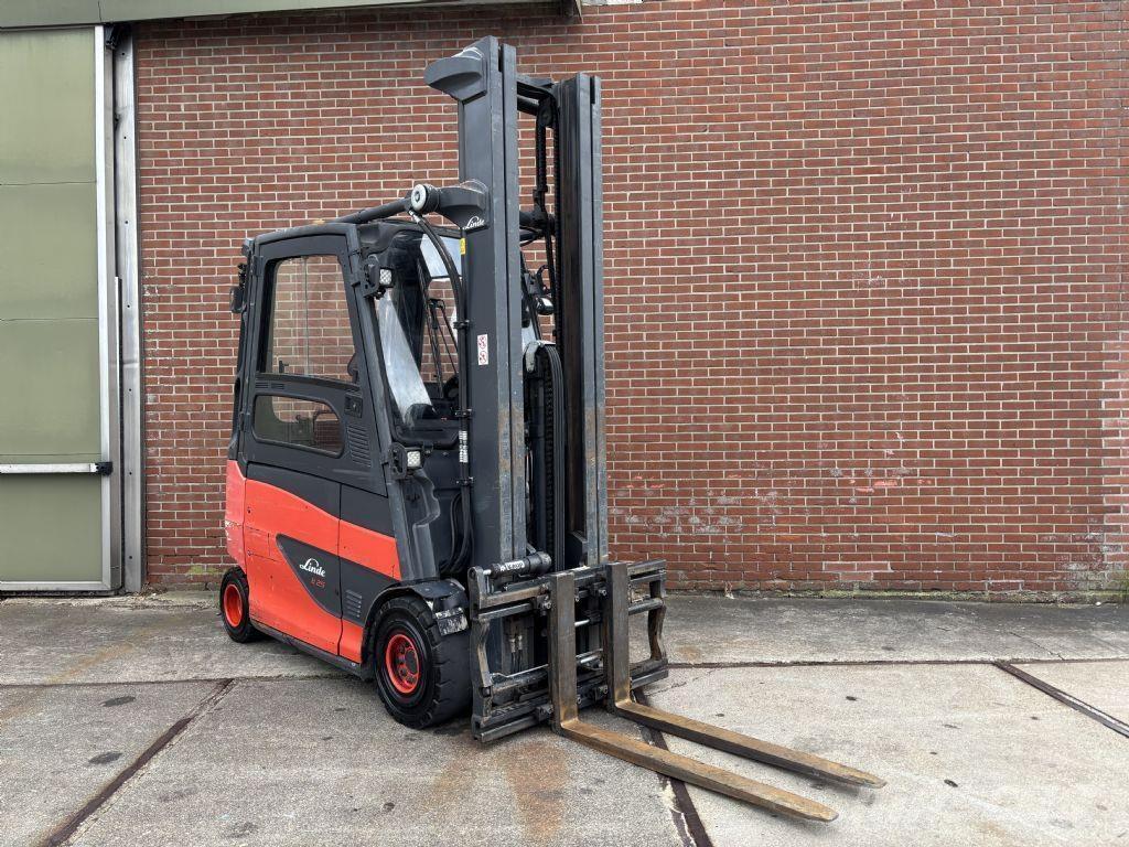 Linde E25HL-01/600 Empilhadores eléctricos