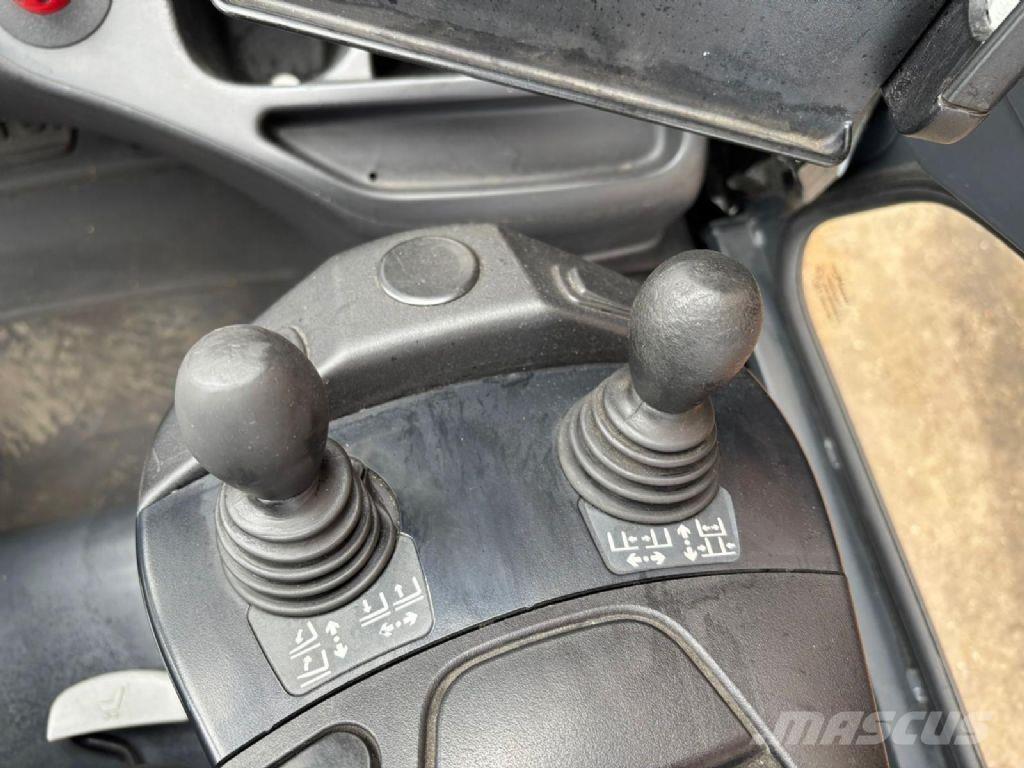 Linde E25HL-01/600 Empilhadores eléctricos