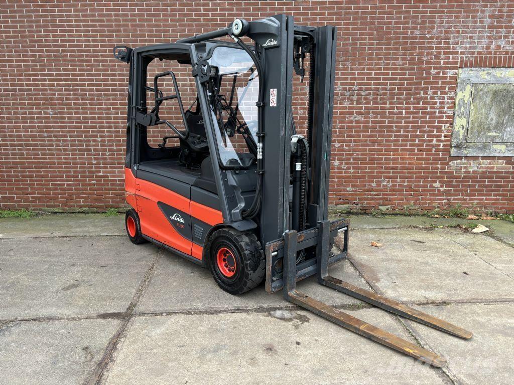Linde E25L-01 Empilhadores eléctricos
