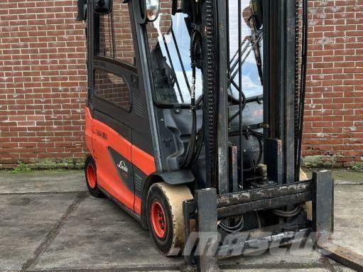 Linde E25L-01 Empilhadores eléctricos