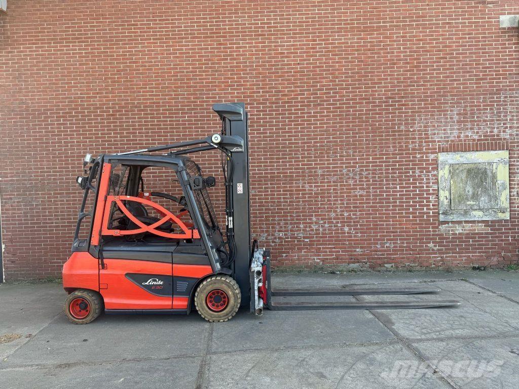 Linde E30-01 Empilhadores eléctricos