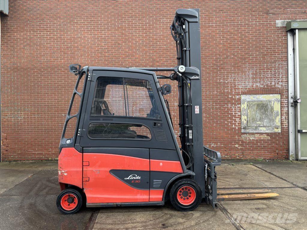 Linde E30HL-01/600 Empilhadores eléctricos