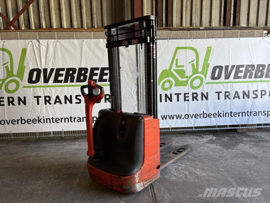 Linde L10 Empilhador para operador externo