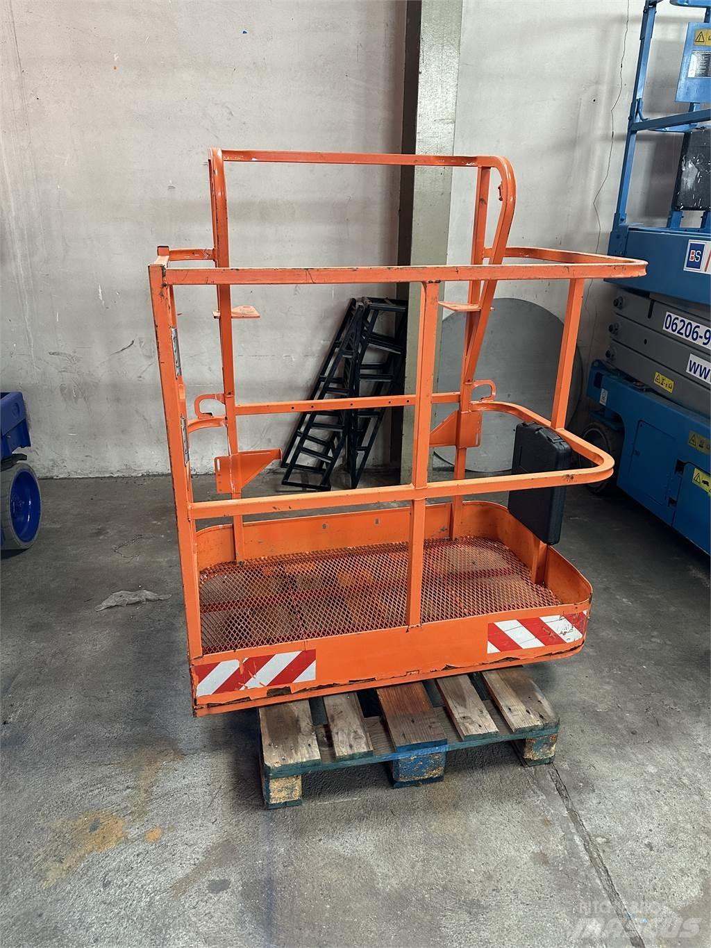 JLG 1001186387s Construção - Outros
