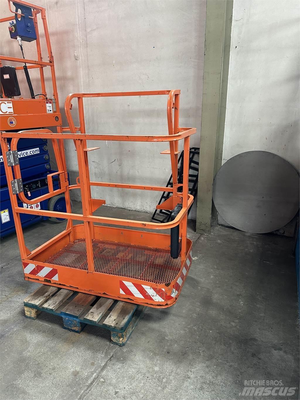 JLG 1001186387s Construção - Outros
