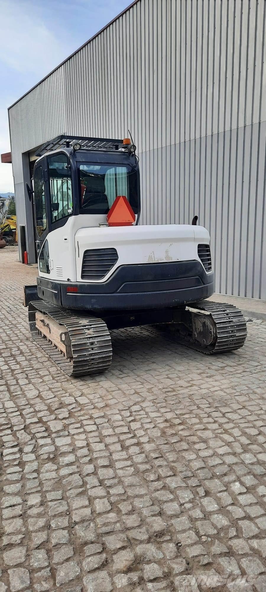 Bobcat E85 Miniescavadeiras
