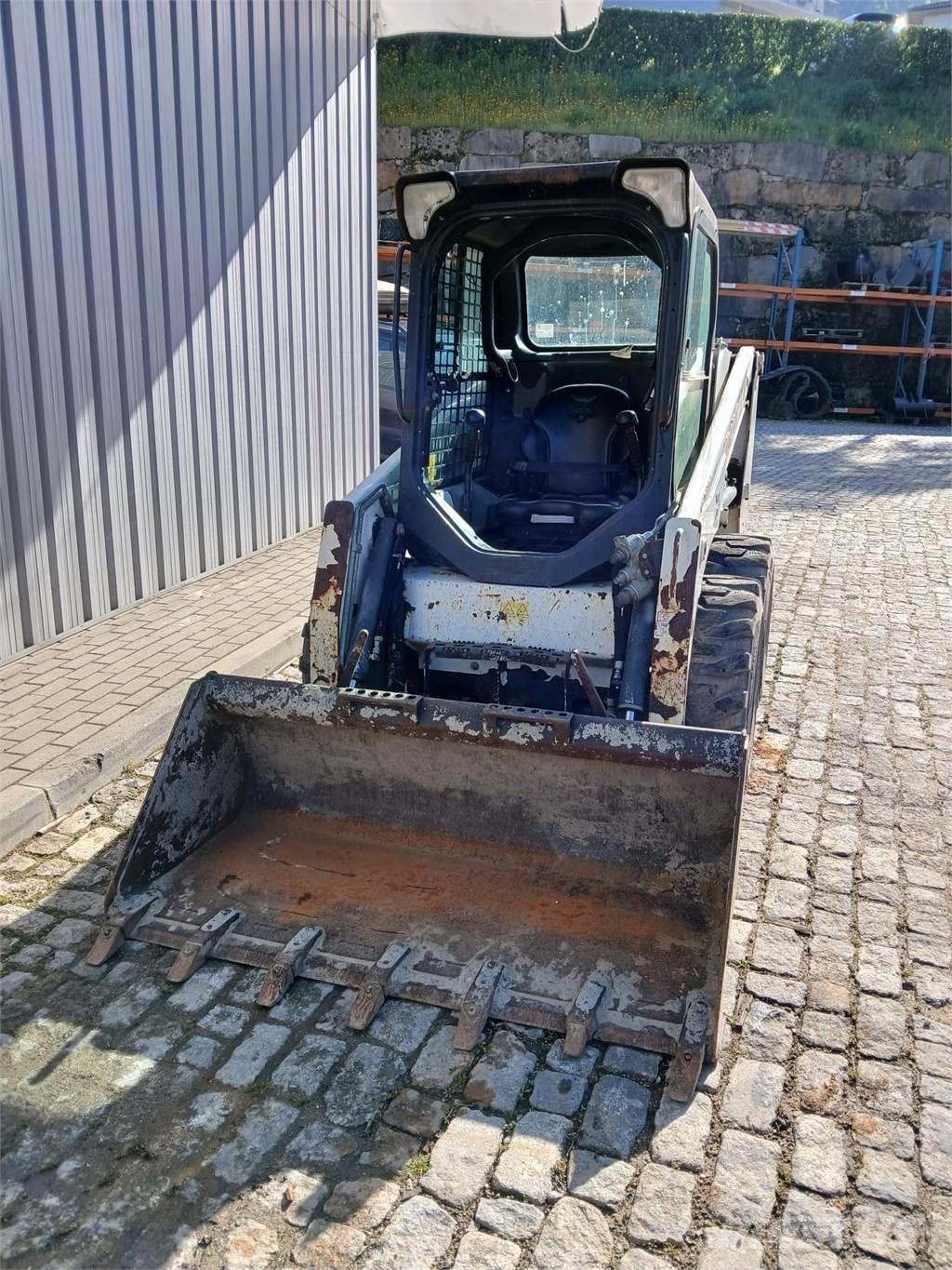 Bobcat S450 Carregadeiras de rodas