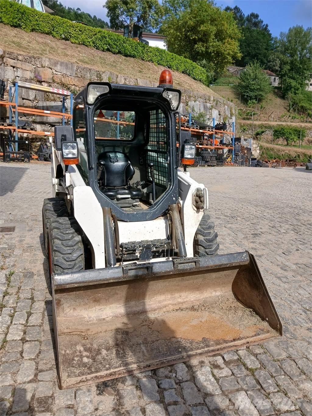 Bobcat S550 Carregadeiras de rodas