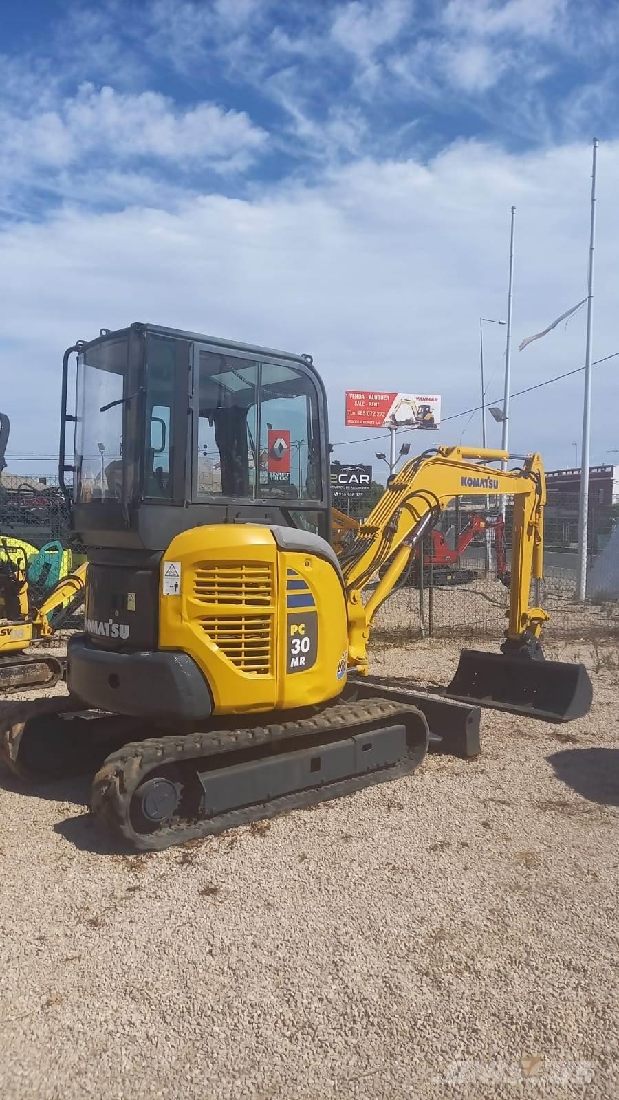 Komatsu PC30MR-2 Miniescavadeiras