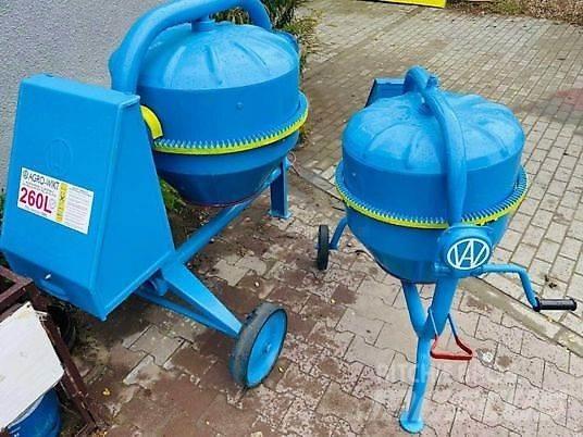 Agro-Wikt POJEMNOŚĆ Caminhões de betonagem