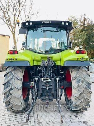CLAAS ARION 520 Tratores Agrícolas usados