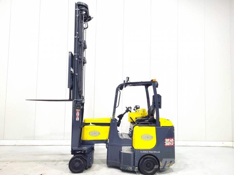 Aisle-Master 20SHE Empilhadores de via estreita