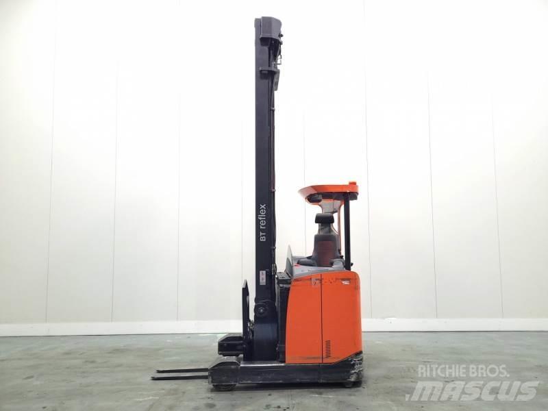 BT RRE160E Empilhadores Elevadores