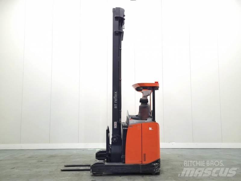 BT RRE160E Empilhadores Elevadores