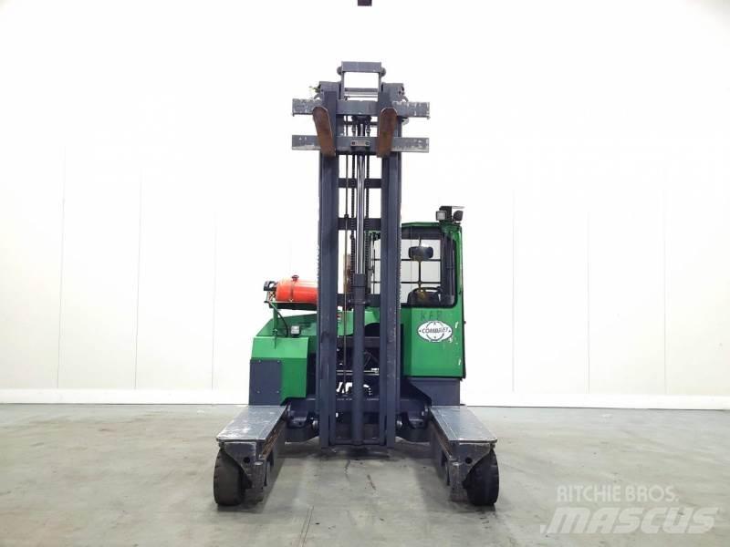 Combilift C4000 Empilhadores de 4 vias