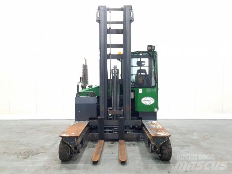 Combilift C4000 Empilhadores de 4 vias