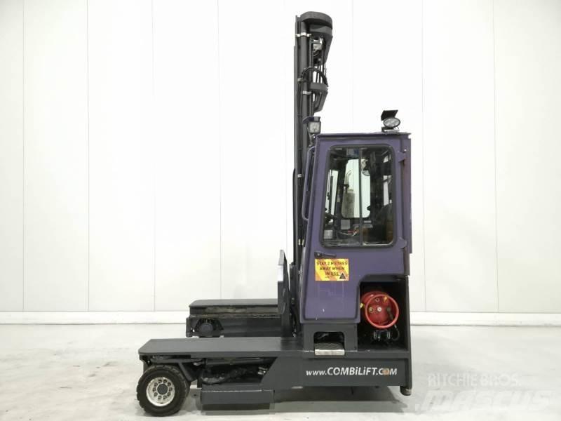 Combilift C4000 Empilhadores de 4 vias